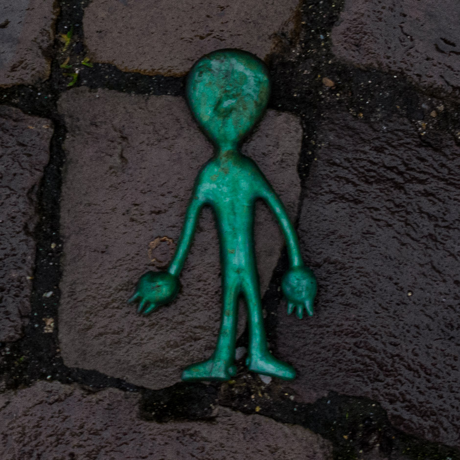 grünes alien | 2012